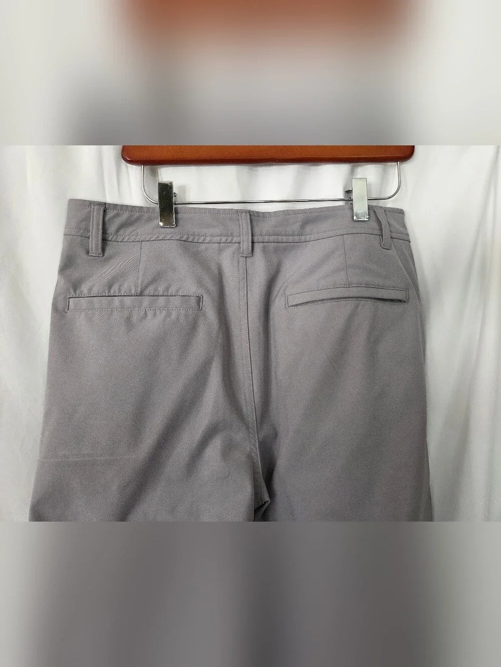 32 Degrees Cool Stretch Performance Gray Chinos Pants Straight Fit Size 30